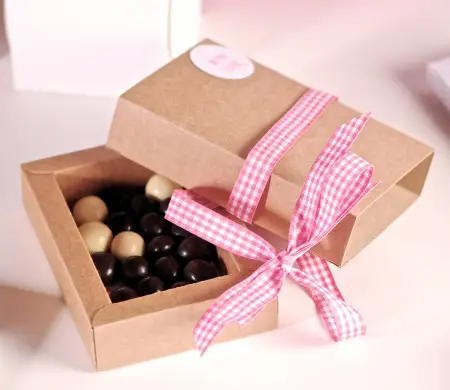 Cajas rectangulares con faja