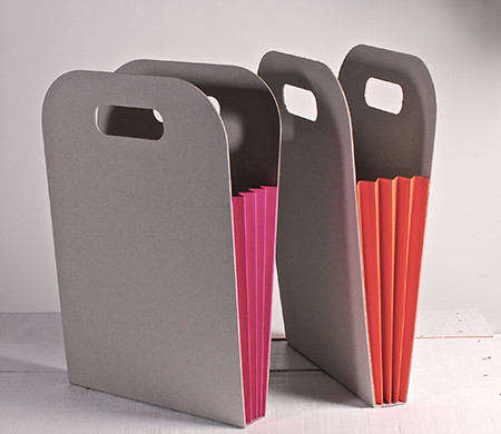 Bolsa de Cartón con Fuelles de Colores Bolsa de Cartón con Fuelles de Colores