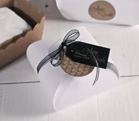 Box for small tarts