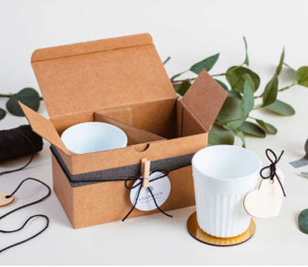 boîte minimaliste pour tasses boîte minimaliste pour tasses