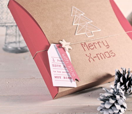 Scatola Regalo con Decorazione Cucita | Packaging Natalizio