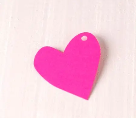 I Es Large Irregular Cardboard Heart | SelfPackaging