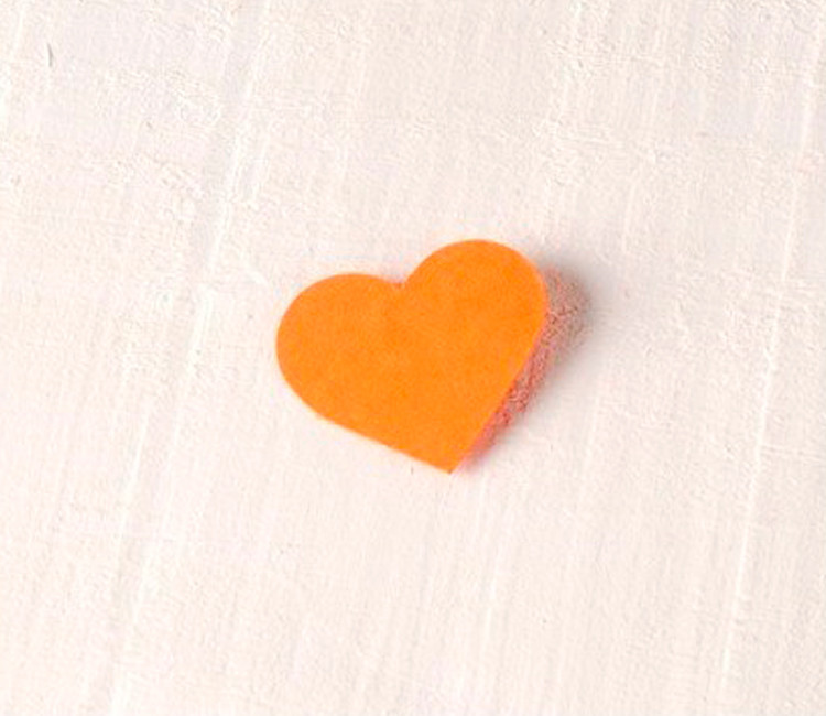 Corazones de Cartulina para Decorar Regalos Corazones de Cartulina para Decorar Regalos