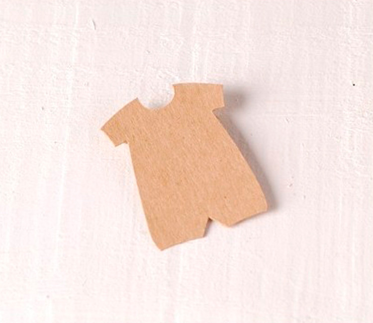 Cardboard Boy's dress 10 ut.