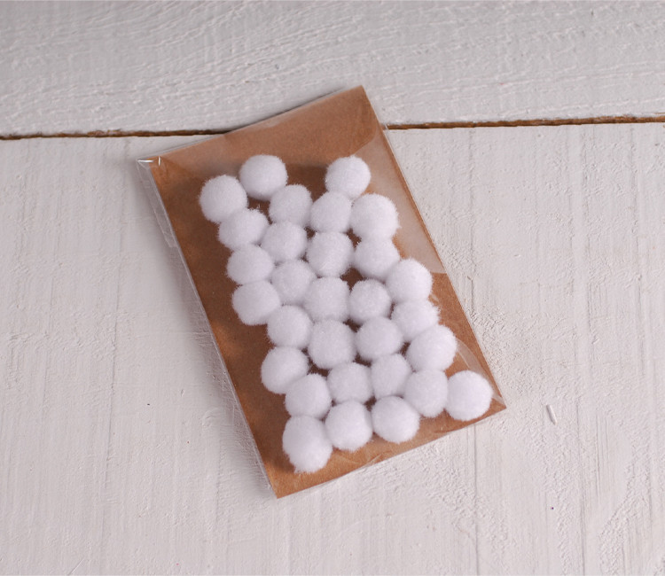 White or Black Pompoms 