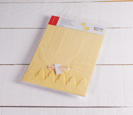 Pompón de Papel Crepe en Color Marfil
