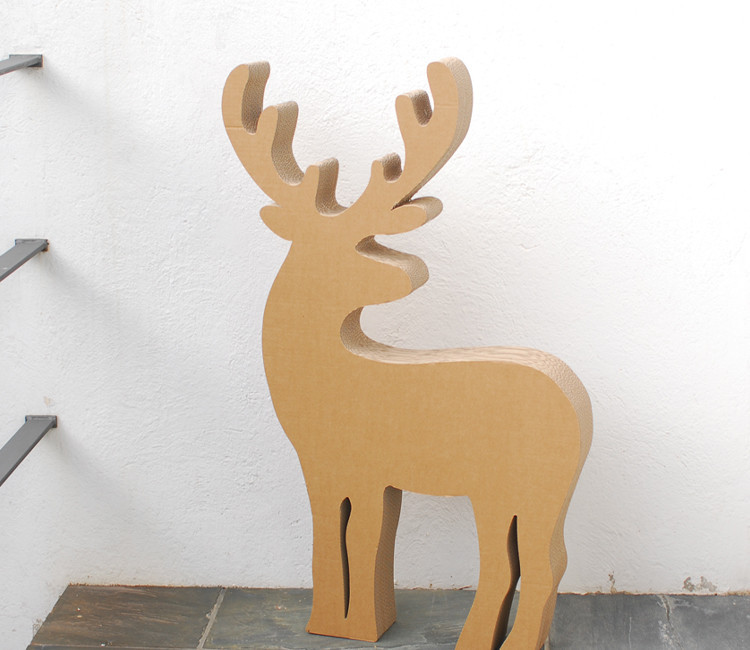 Cardboard Reindeer | SelfPackaging