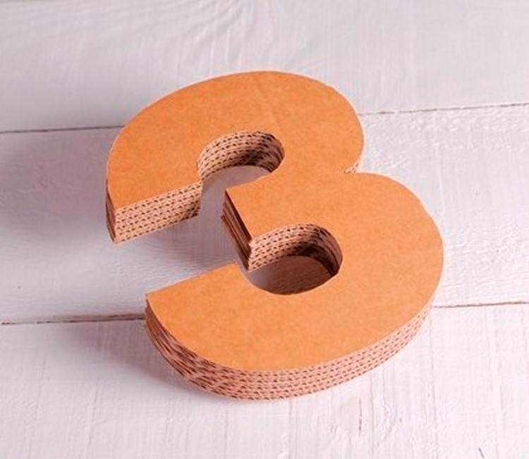 Originaux numéros en carton pour décorer, qui donnera une touche handmade à toute pièce. Des plus original, découvre-les! Originaux numéros en carton pour décorer, qui donnera une touche handmade à toute pièce. Des plus original, découvre-les!