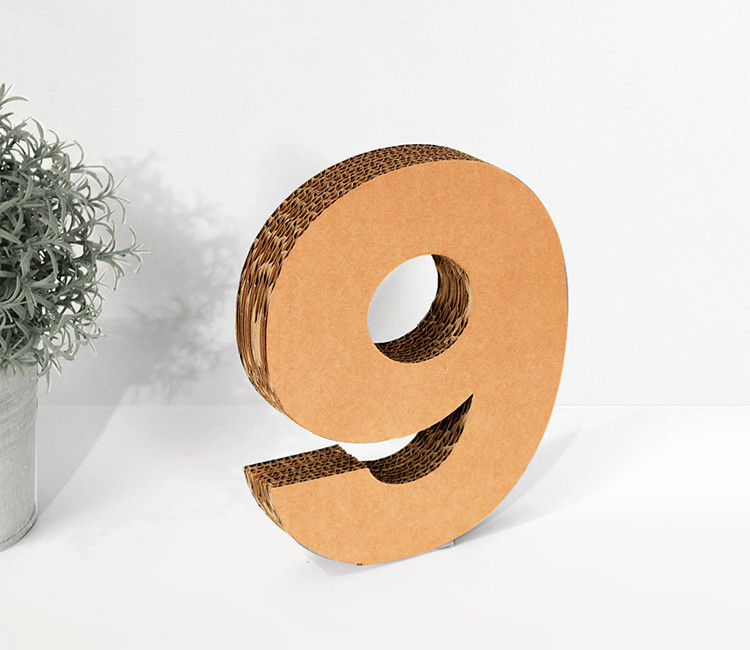 Originaux numéros en carton pour décorer, qui donnera une touche handmade à toute pièce. Des plus original, découvre-les! Originaux numéros en carton pour décorer, qui donnera une touche handmade à toute pièce. Des plus original, découvre-les!