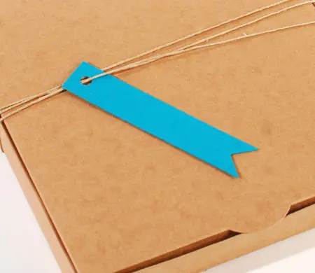 I Es Flag Cardboard Tags | SelfPackaging