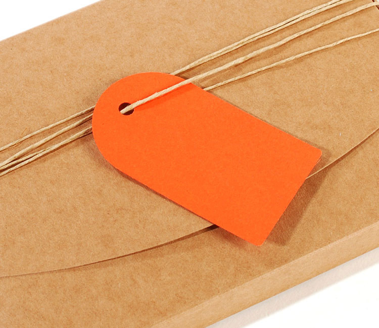 Geschenketiketten mit schöner abgerundeter Form Geschenketiketten mit schöner abgerundeter Form