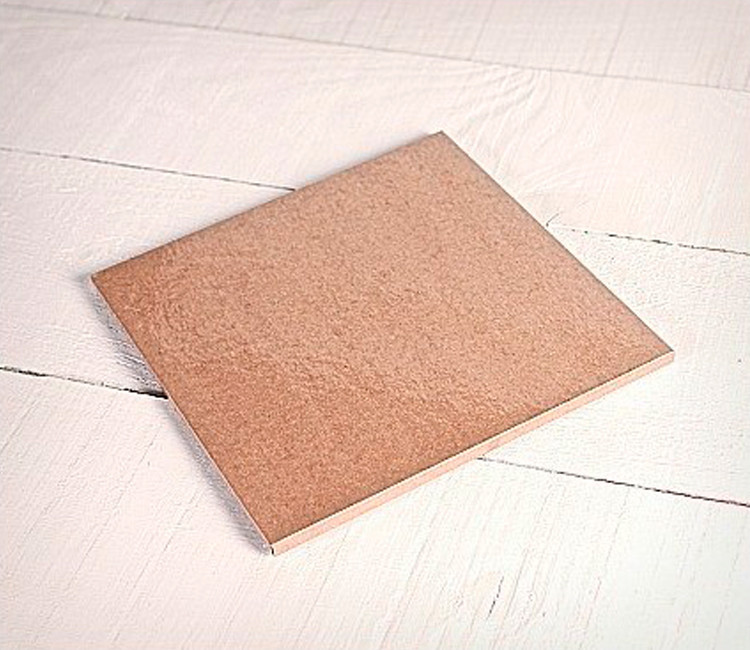 Base in cartone per torte di 21x21 cm Base in cartone per torte di 21x21 cm