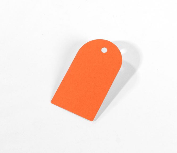 Etiquetas para regalo con bonita forma curva Etiquetas para regalo con bonita forma curva