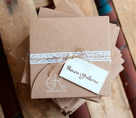 Gift envelope for wedding invitations