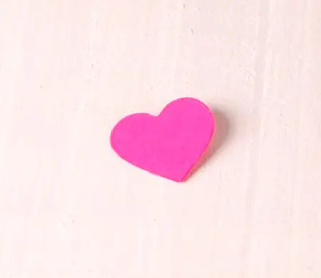 Corazones de Cartulina para Decorar Regalos