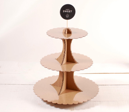 Espositore in cartone per cupcake e torte