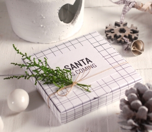 Flache Schachtel für Weihnachten „Santa is coming“