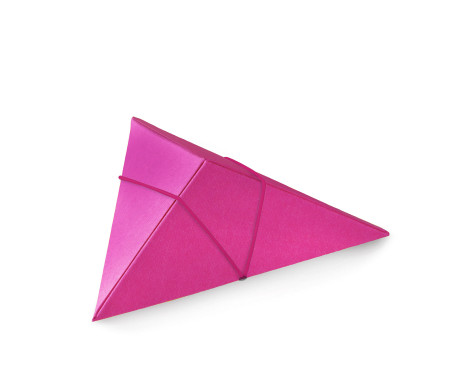 Caja Triangular de Cartón