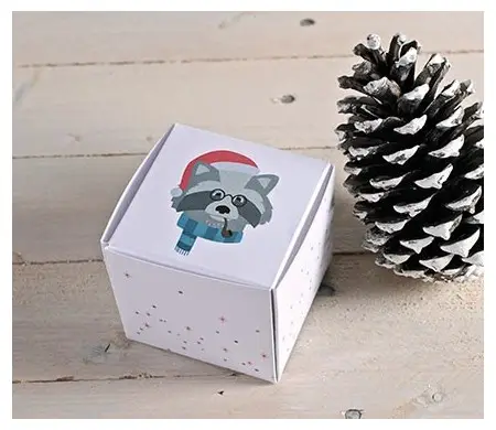 Cajas cuadradas navideñas...