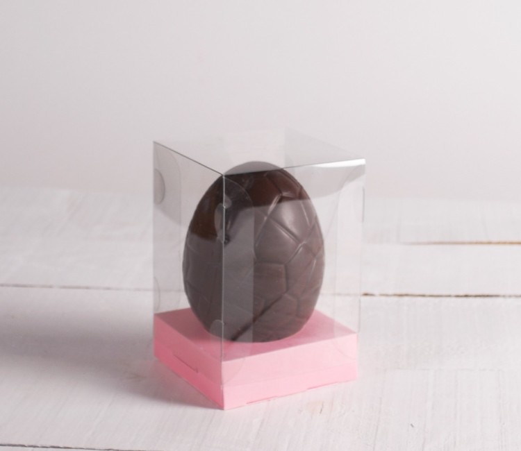 Cajas transparentes para un huevo de Pascua Cajas transparentes para un huevo de Pascua
