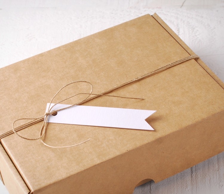 Flag-Shaped Customised Labels