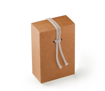 Caja regalo con cordón crudo. Pack 50 unidades