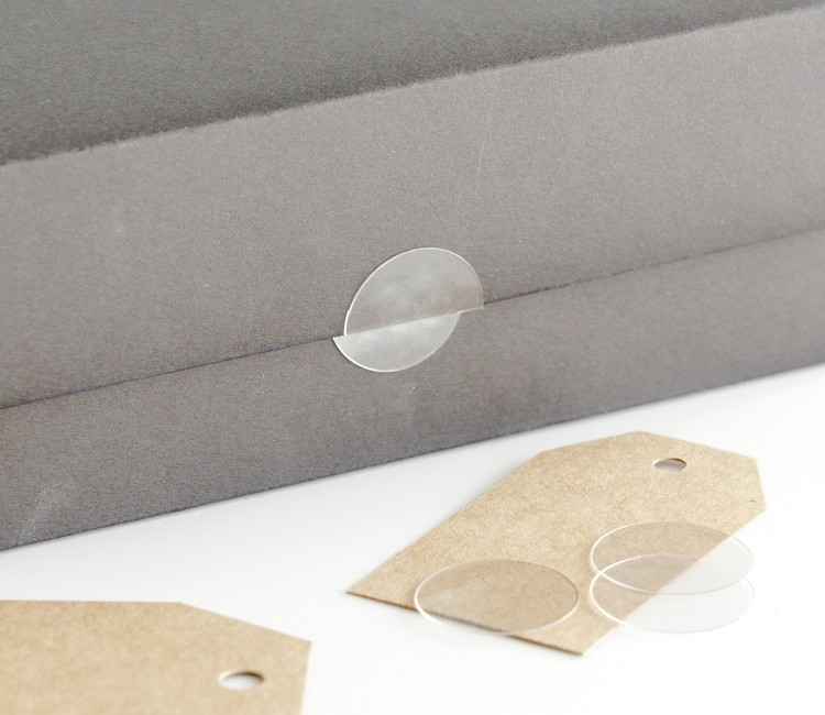 Transparenter Aufkleber für Sendungen Transparenter Aufkleber für Sendungen