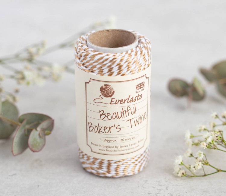 Fil Baker's Twine pour décorer vos boîtes et cadeaux Fil Baker's Twine pour décorer vos boîtes et cadeaux