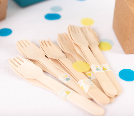 Set de couverts en bois