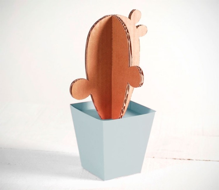 Cactus en Carton, avec des Pots en Couleur ! Cactus en Carton, avec des Pots en Couleur !