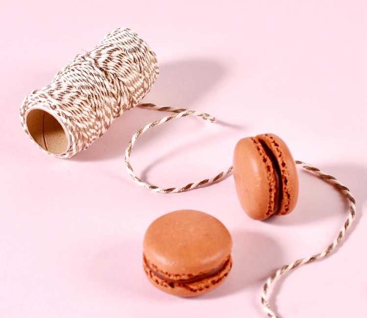Fil Baker's Twine pour décorer vos boîtes et cadeaux Fil Baker's Twine pour décorer vos boîtes et cadeaux