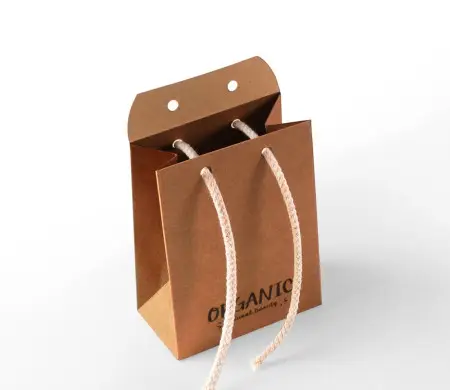 Petit sac en carton pour chocolats et petits cadeaux