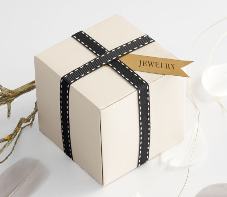 Boîte pour crèmes et petits cadeaux 