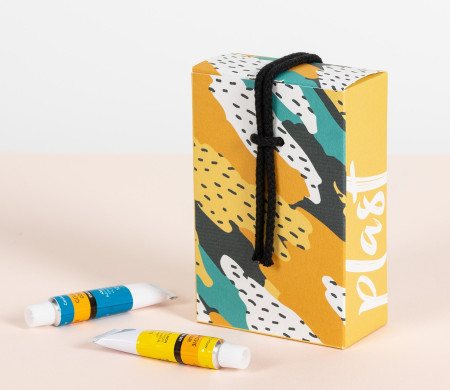 Caja Regalo de Cartón con Un Cierre Muy Original