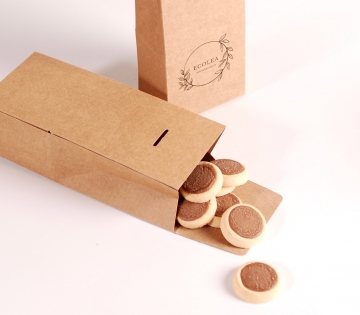 Biodegradable box for biscuits